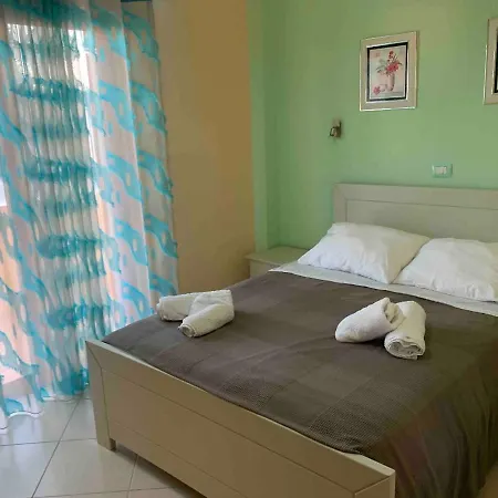 Apartaments Vila Landi * Ksamil