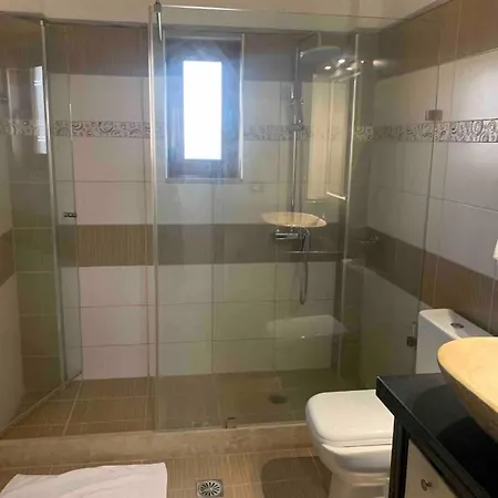 Apartaments Vila Landi * Ksamil