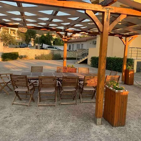 Apartaments Vila Landi *