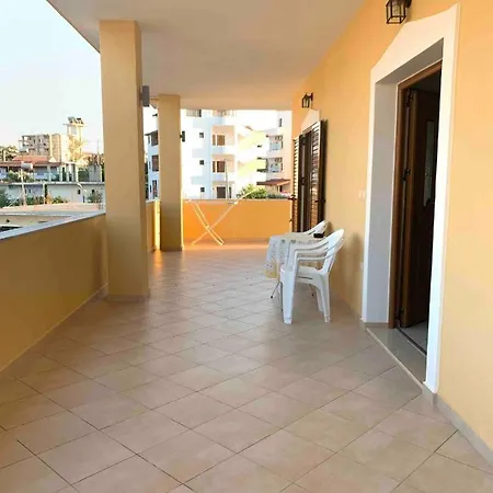 Apartaments Vila Landi * Ksamil